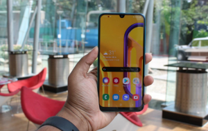 Desain Samsung Galaxy M30s