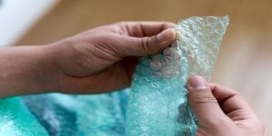 Cara Packing Bubble Wrap