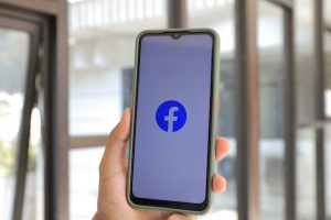 Cara Mengaktifkan Facebook yang Dinonaktifkan 