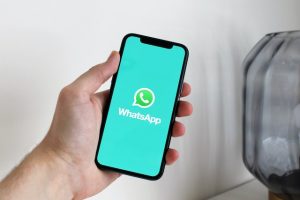 Cara Agar Online di WhatsApp Tidak Terlihat