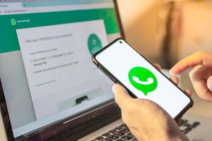 Cara Agar WhatsApp Terlihat Online Terus